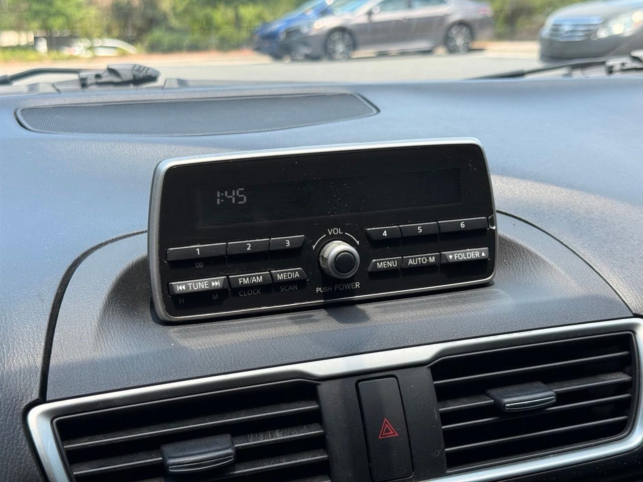 Mazda MAZDA3  2014