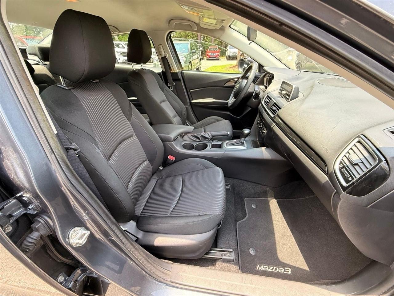 Mazda MAZDA3  2014