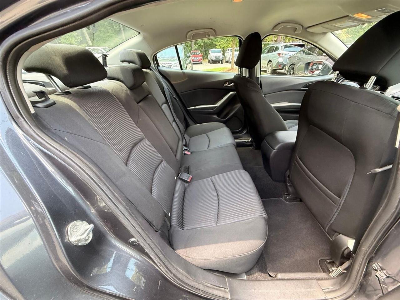 Mazda MAZDA3  2014