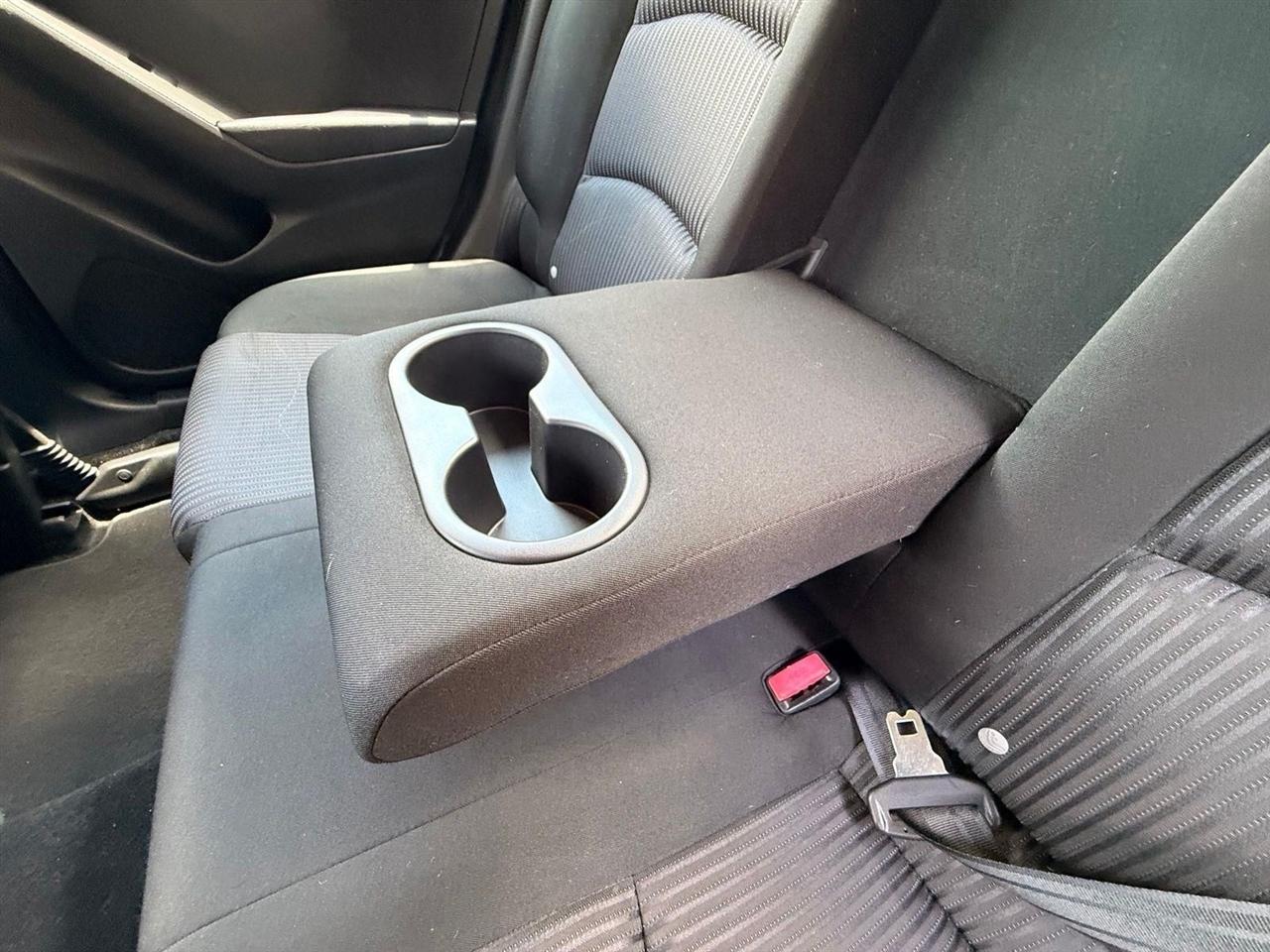 Mazda MAZDA3  2014