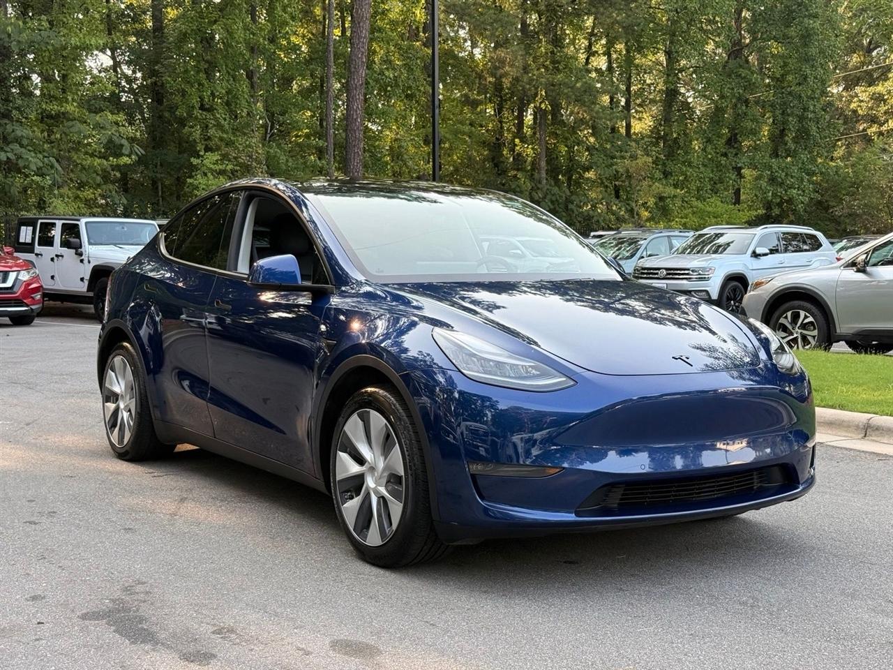 Tesla Model Y  2021