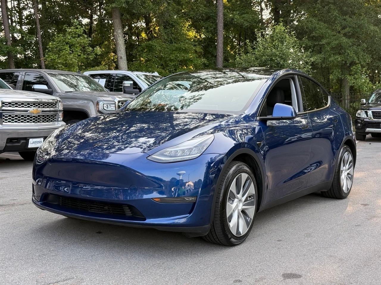 Tesla Model Y  2021