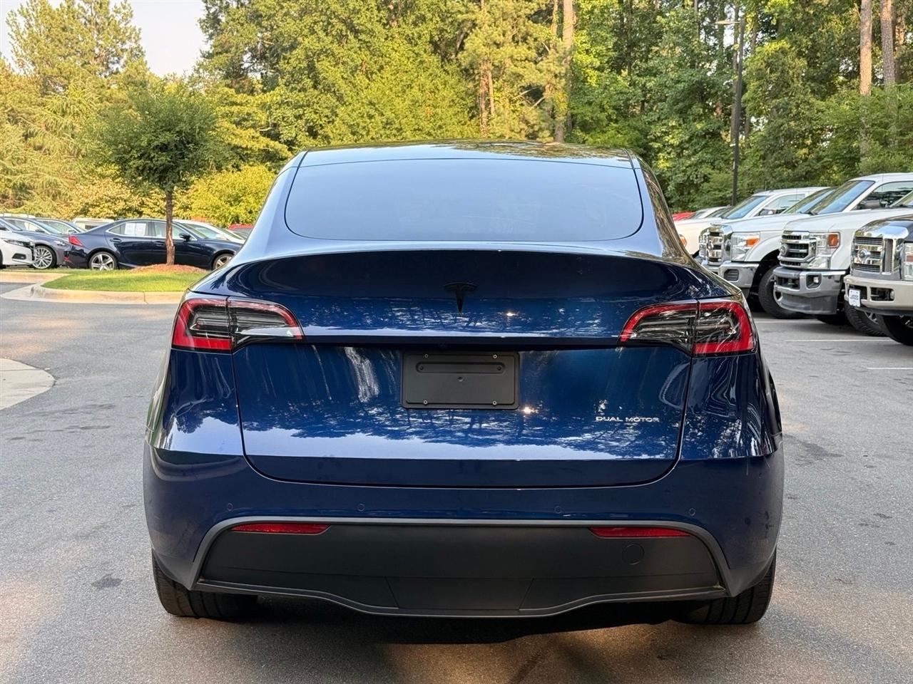 Tesla Model Y  2021