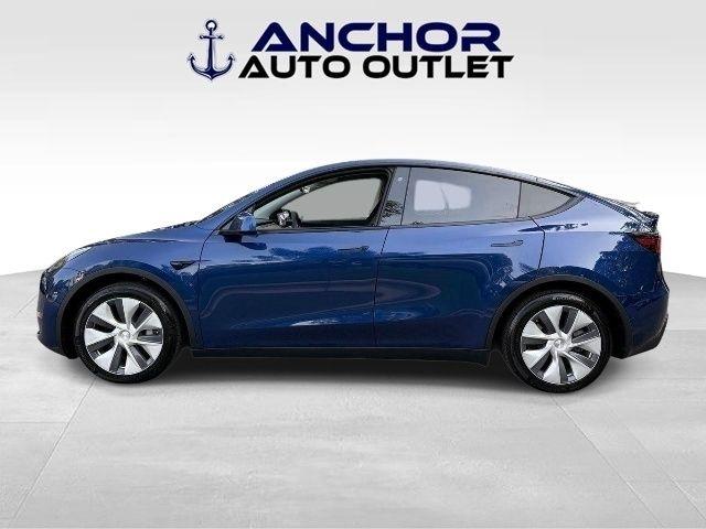 Tesla Model Y  2021