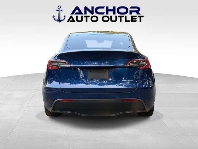 Tesla Model Y  2021