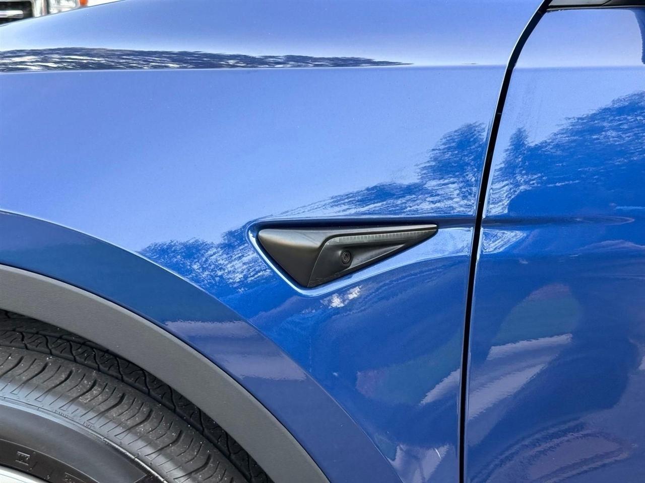 Tesla Model Y  2021