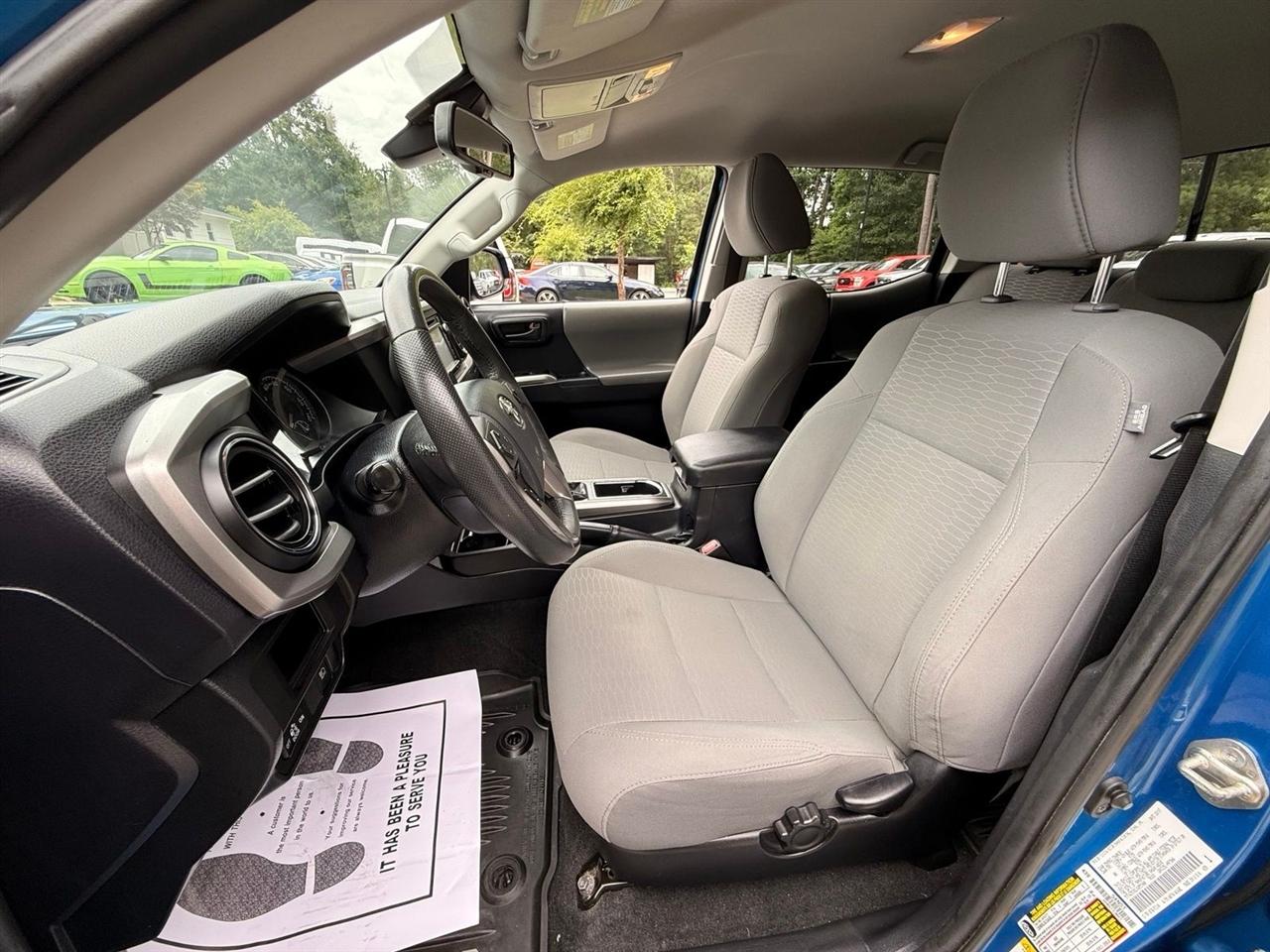 Toyota Tacoma  2018