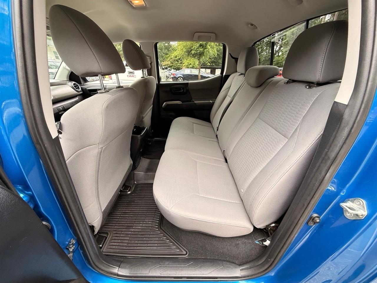 Toyota Tacoma  2018