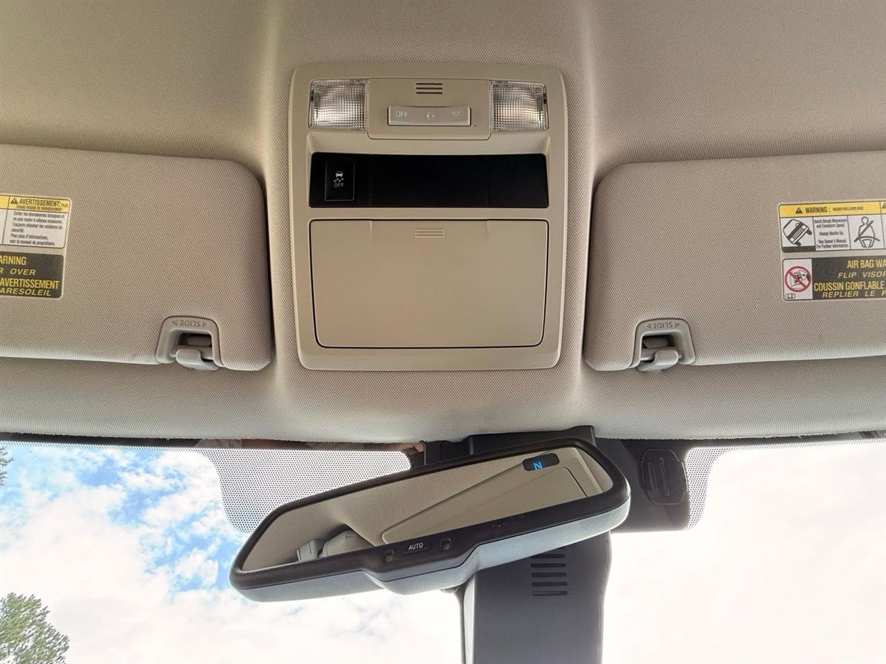 Toyota Tacoma  2018