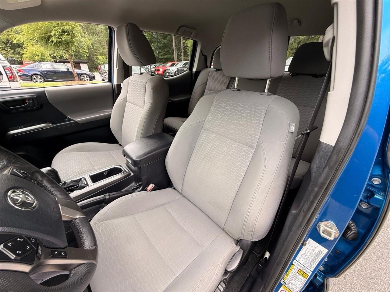 Toyota Tacoma  2018