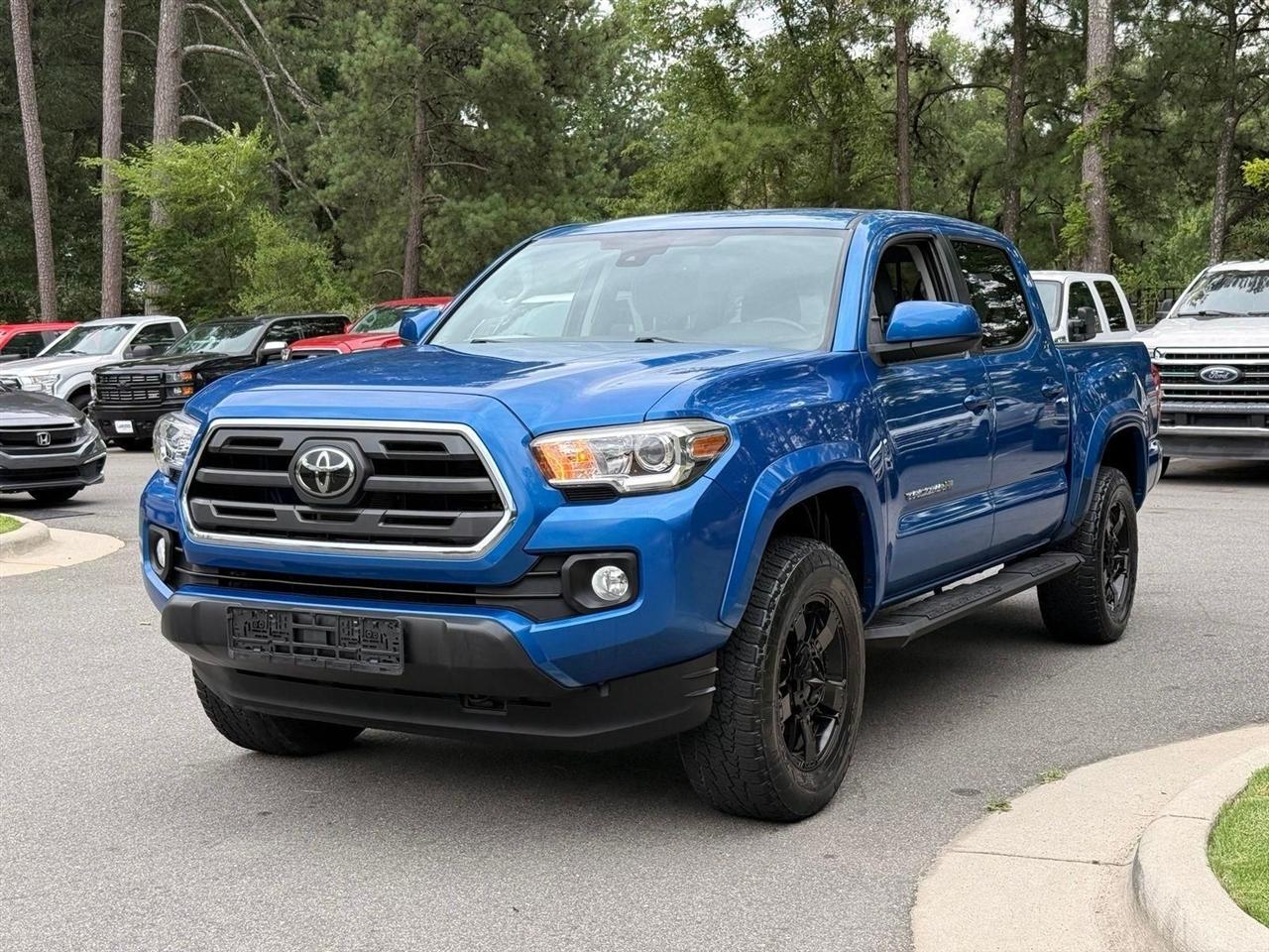 Toyota Tacoma  2018