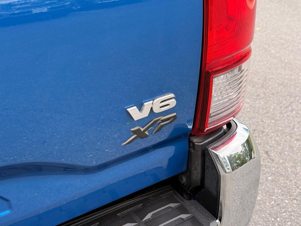 Toyota Tacoma  2018