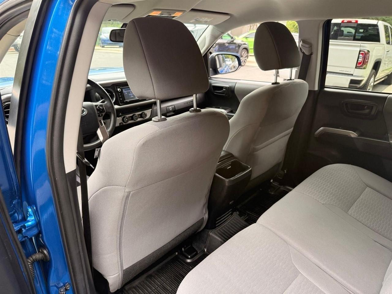 Toyota Tacoma  2018