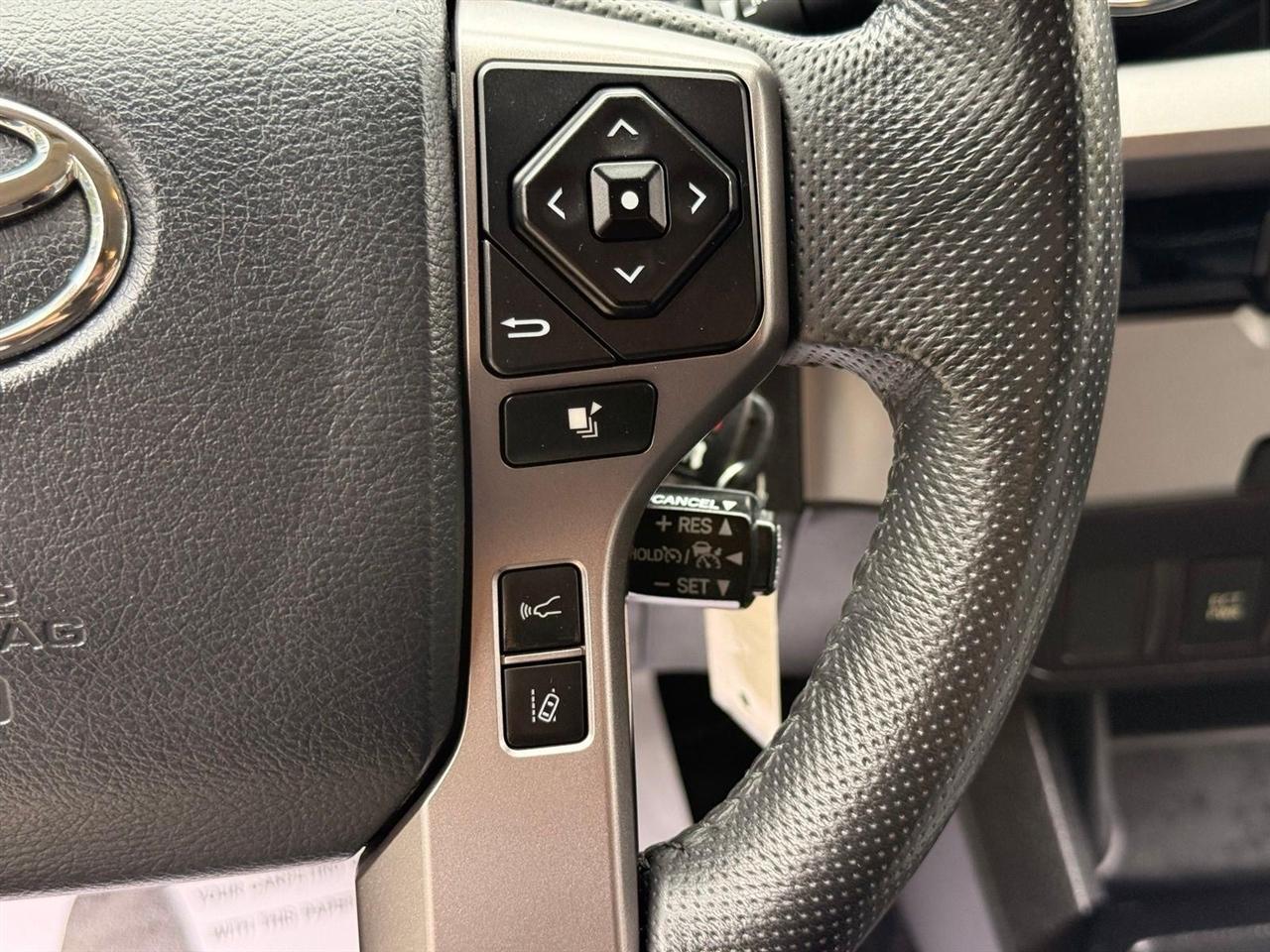 Toyota Tacoma  2018