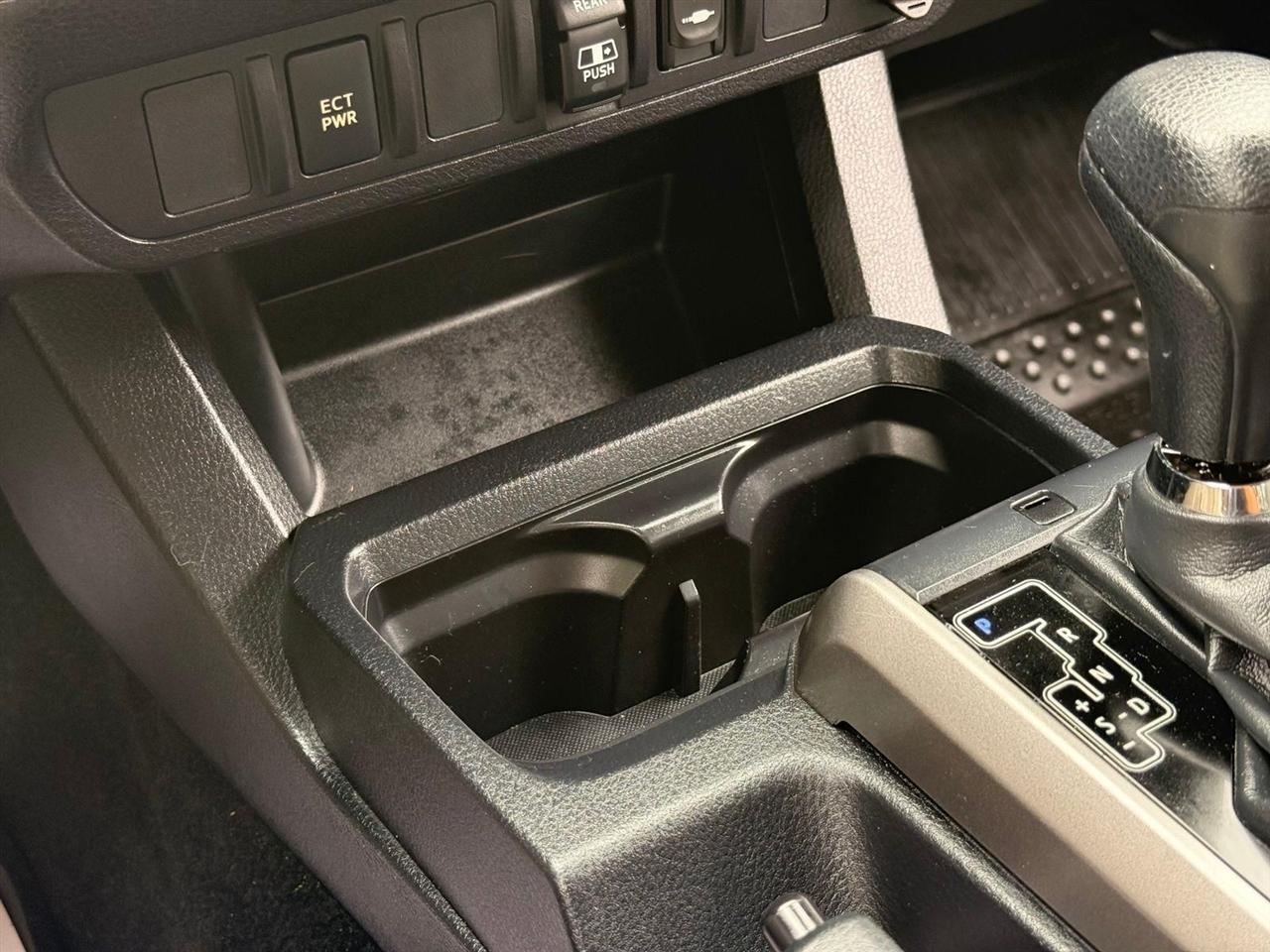 Toyota Tacoma  2018