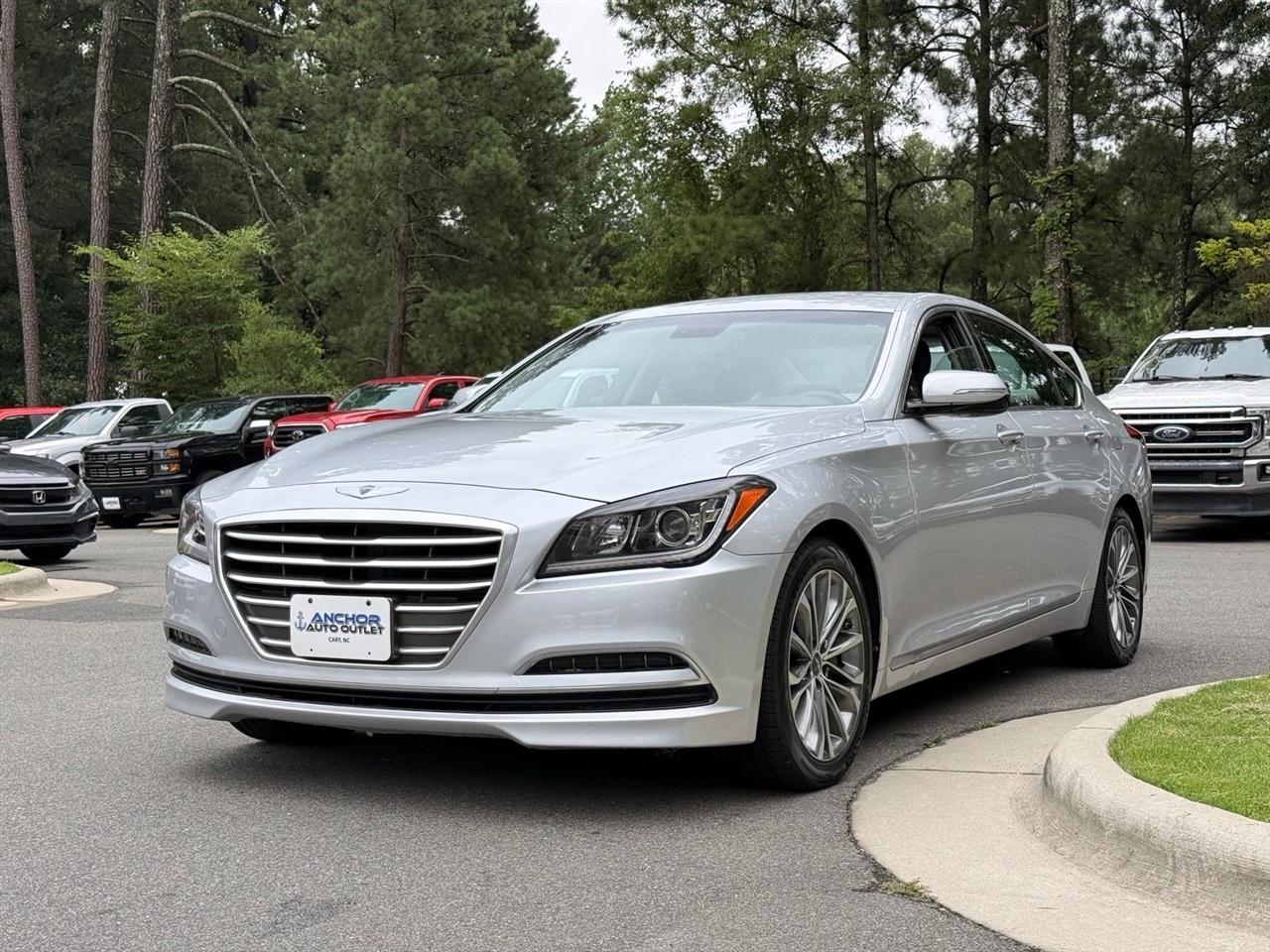 Hyundai Genesis  2015