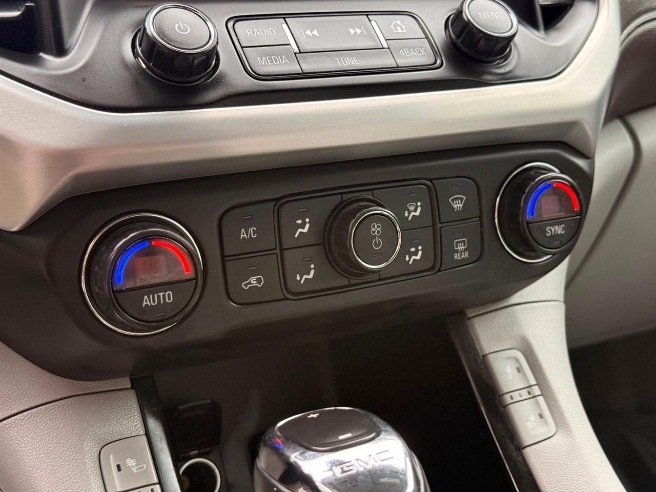 GMC Acadia  2018