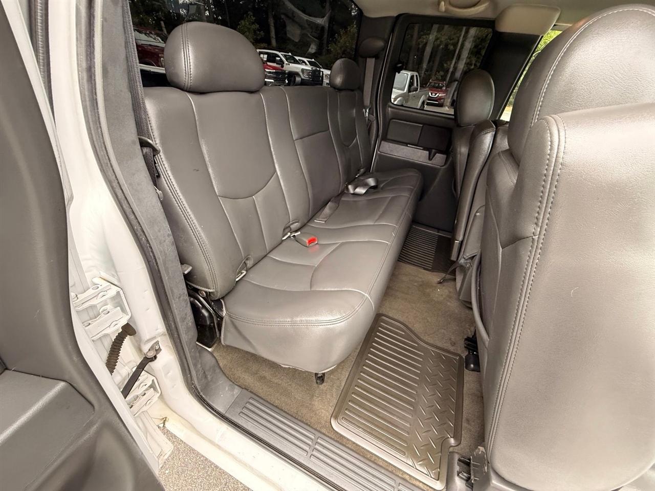 Chevrolet Silverado 1500  2005