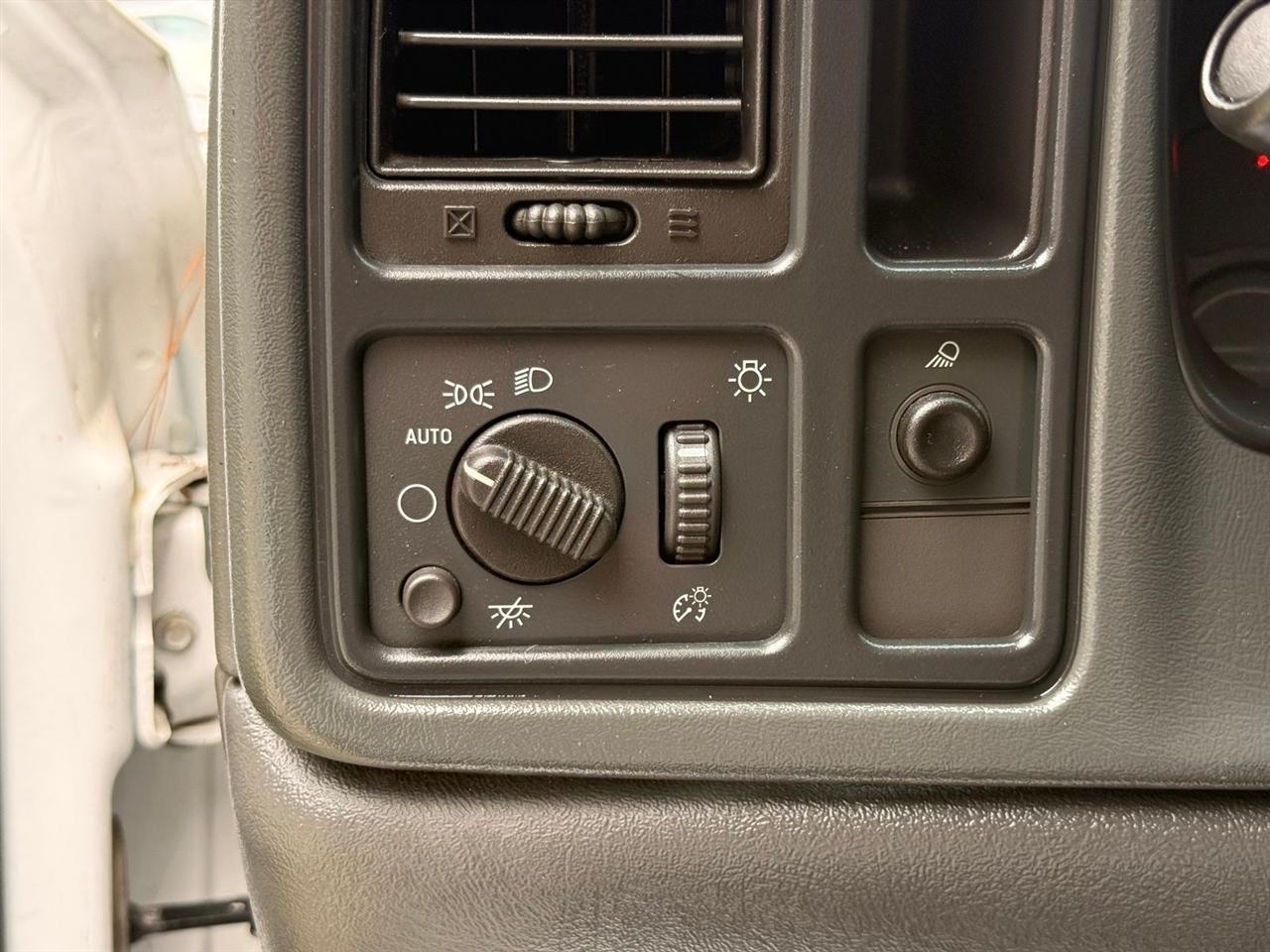 Chevrolet Silverado 1500  2005