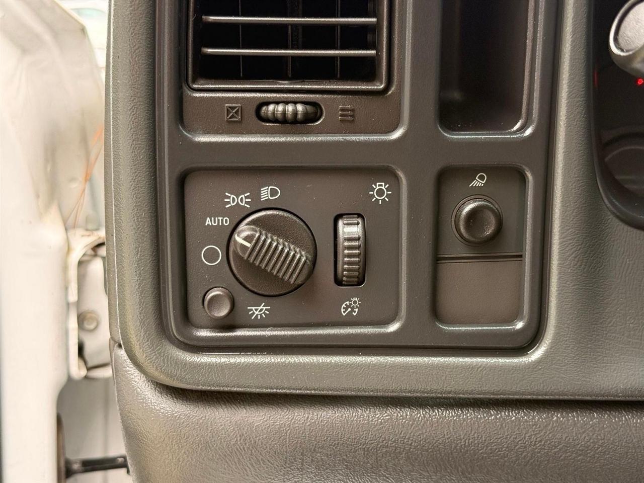 Chevrolet Silverado 1500  2005