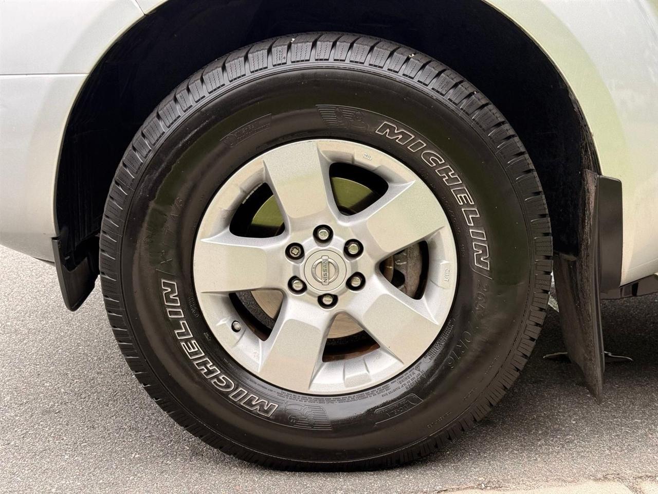 Nissan Frontier  2013