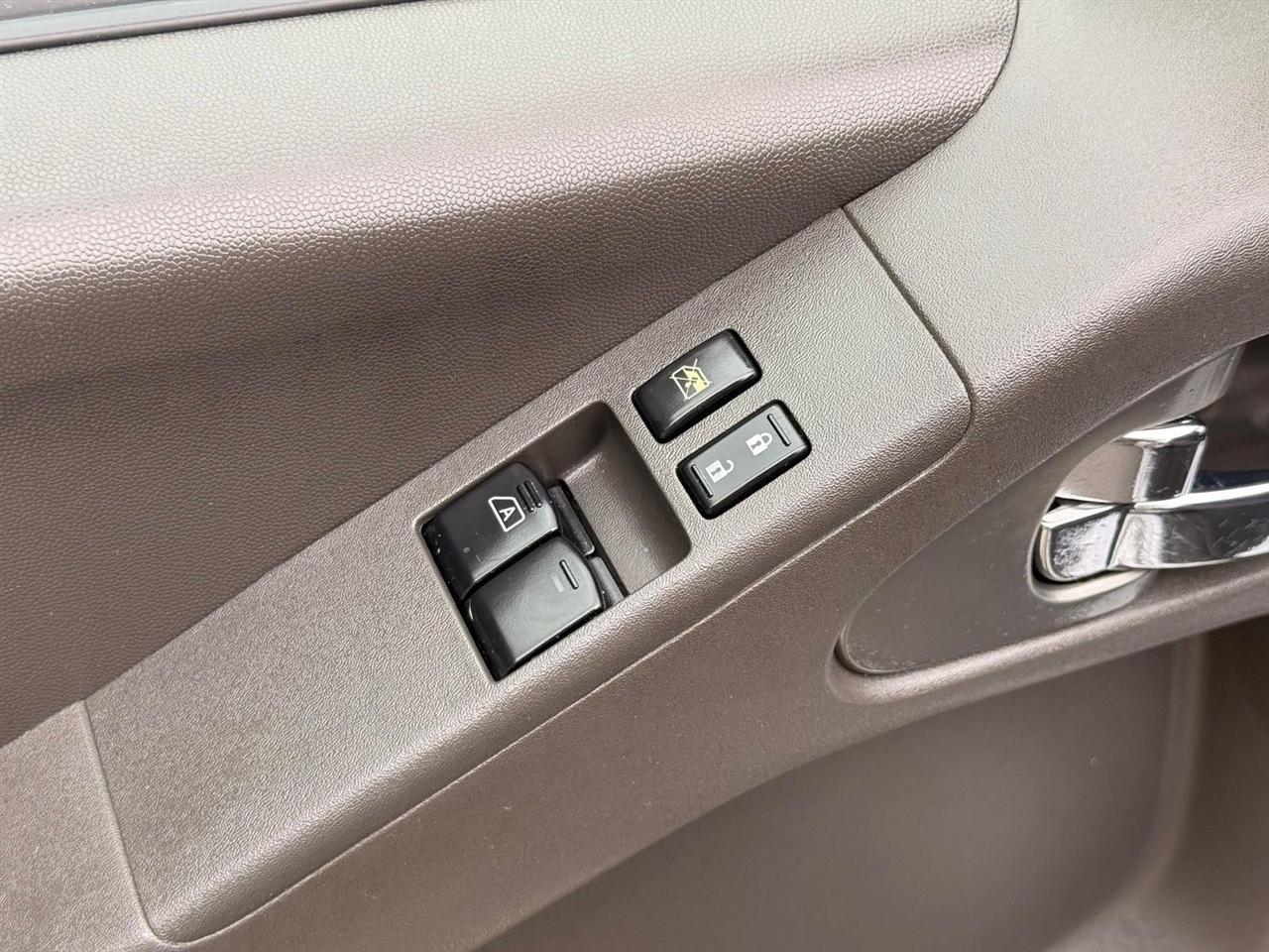 Nissan Frontier  2013