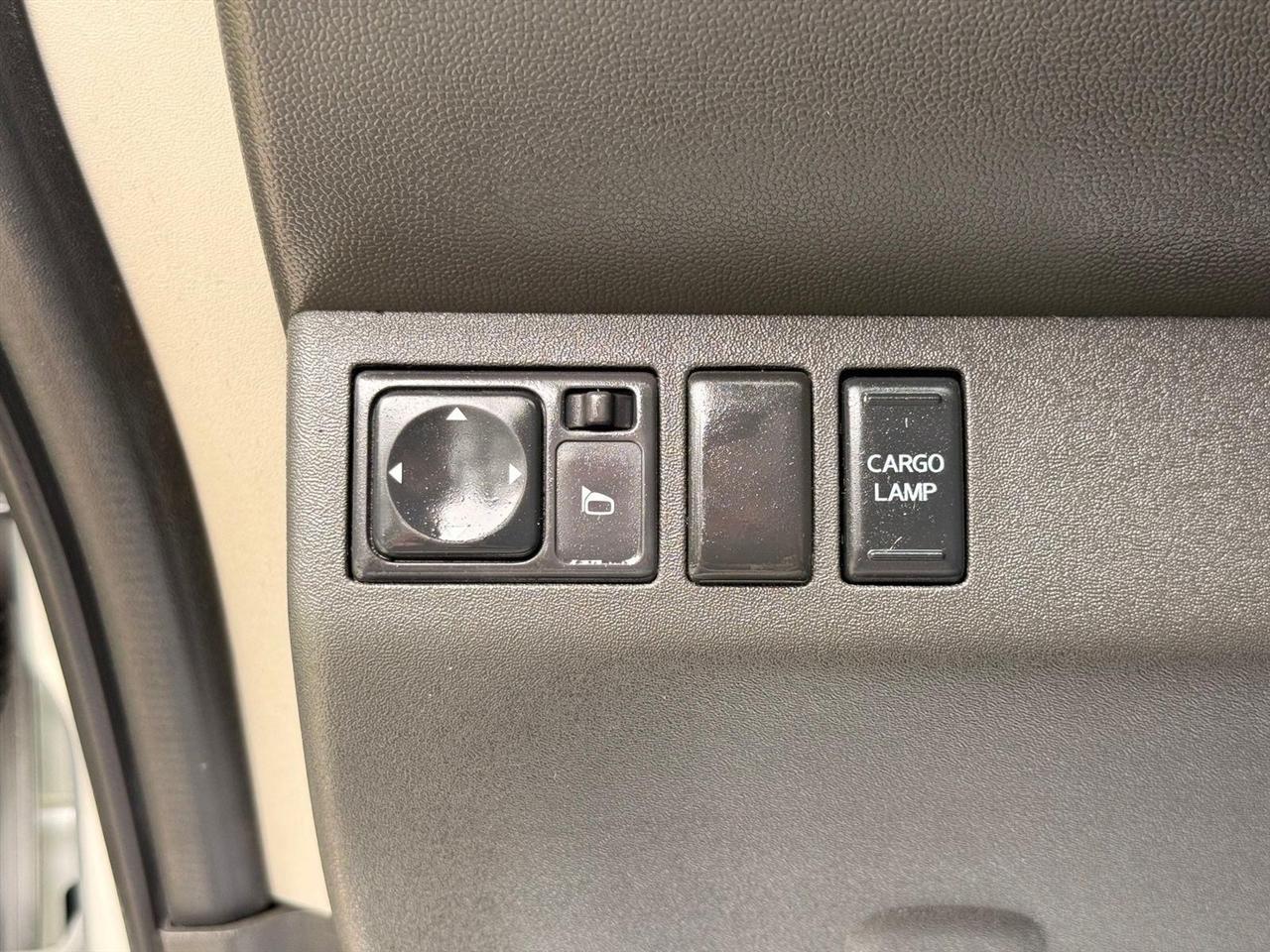 Nissan Frontier  2013