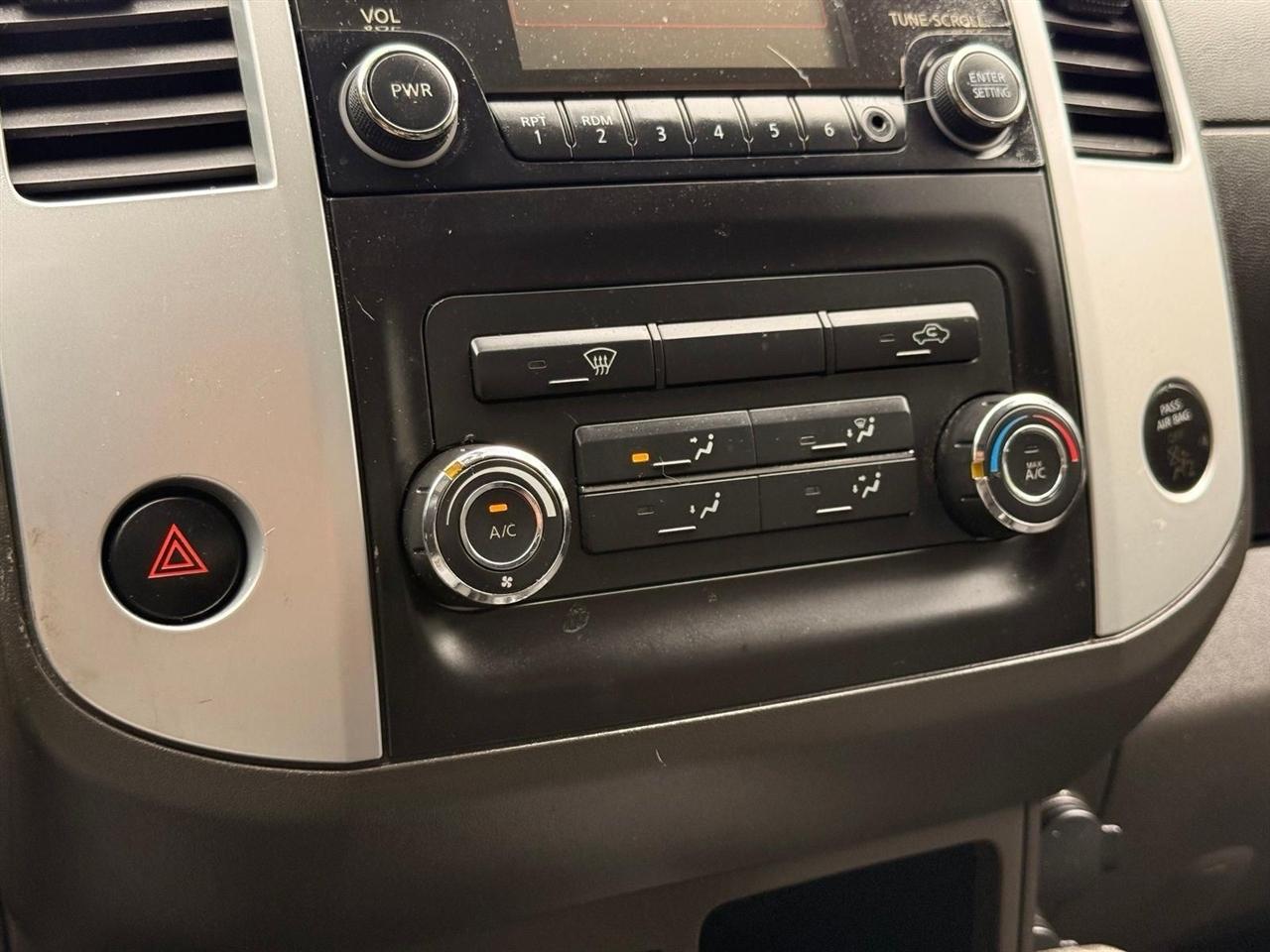 Nissan Frontier  2013