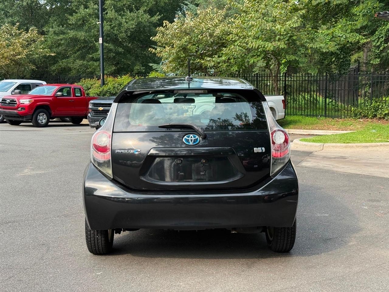 Toyota Prius c  2014