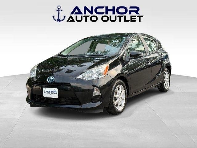 Toyota Prius c  2014