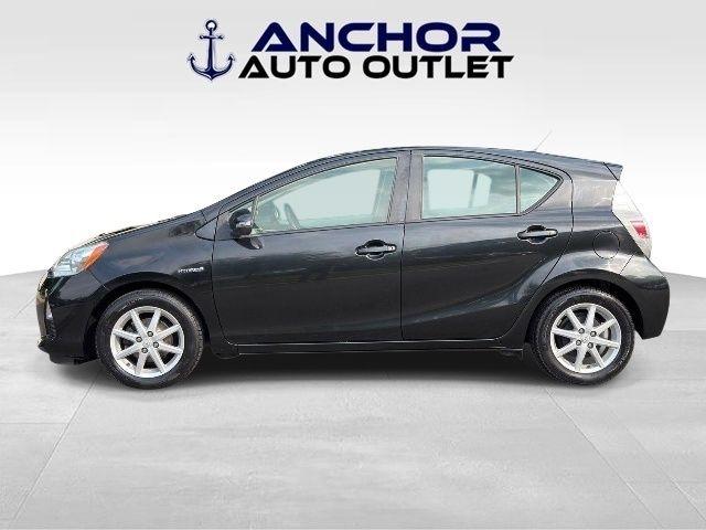 Toyota Prius c  2014