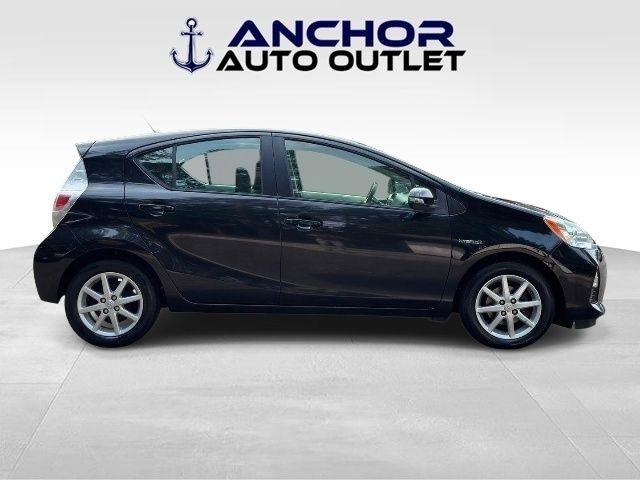 Toyota Prius c  2014