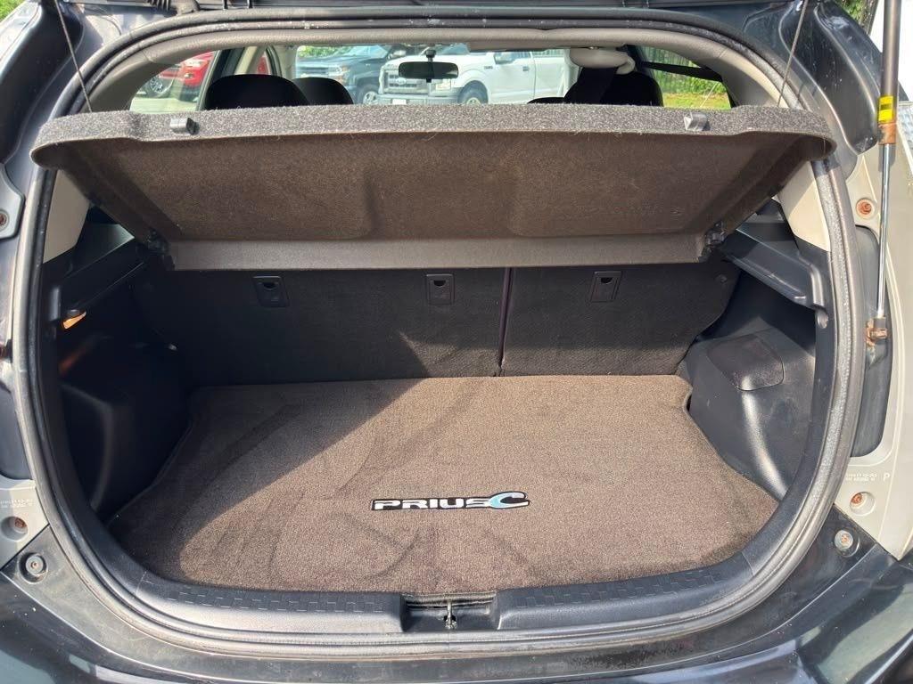 Toyota Prius c  2014