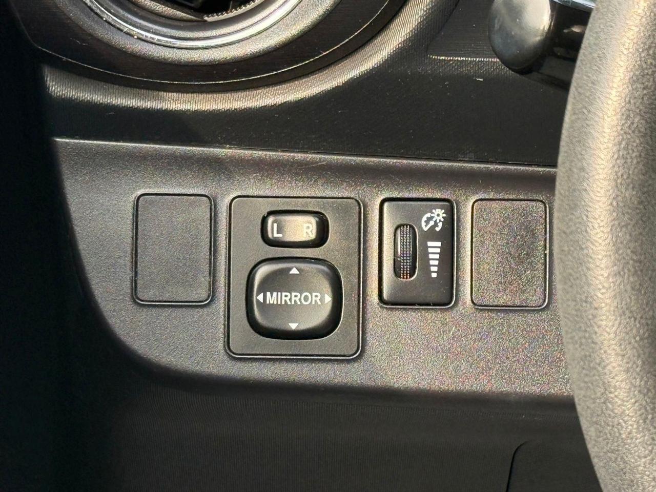 Toyota Prius c  2014