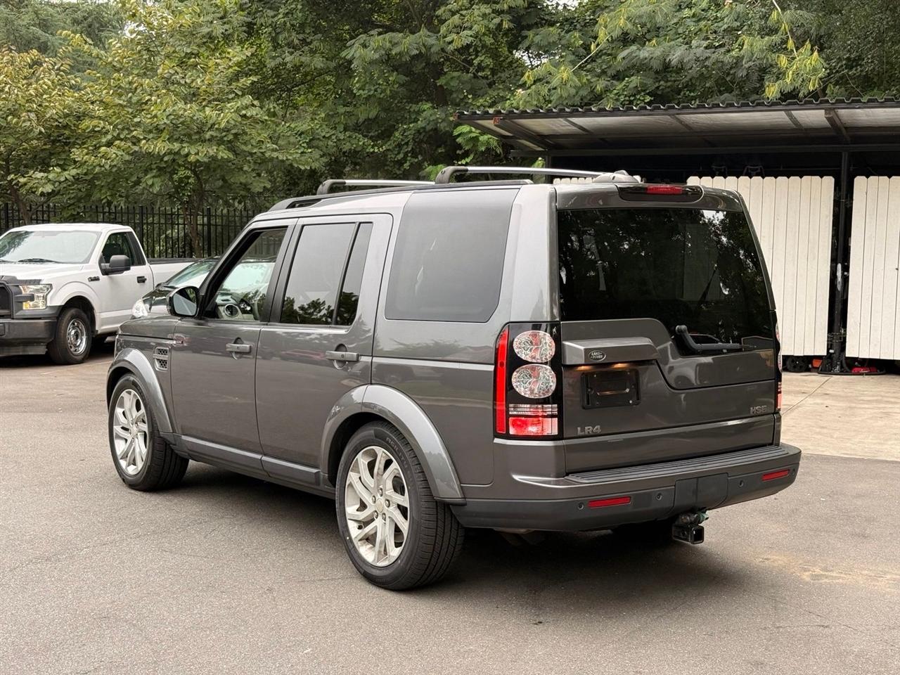 Land Rover LR4  2014