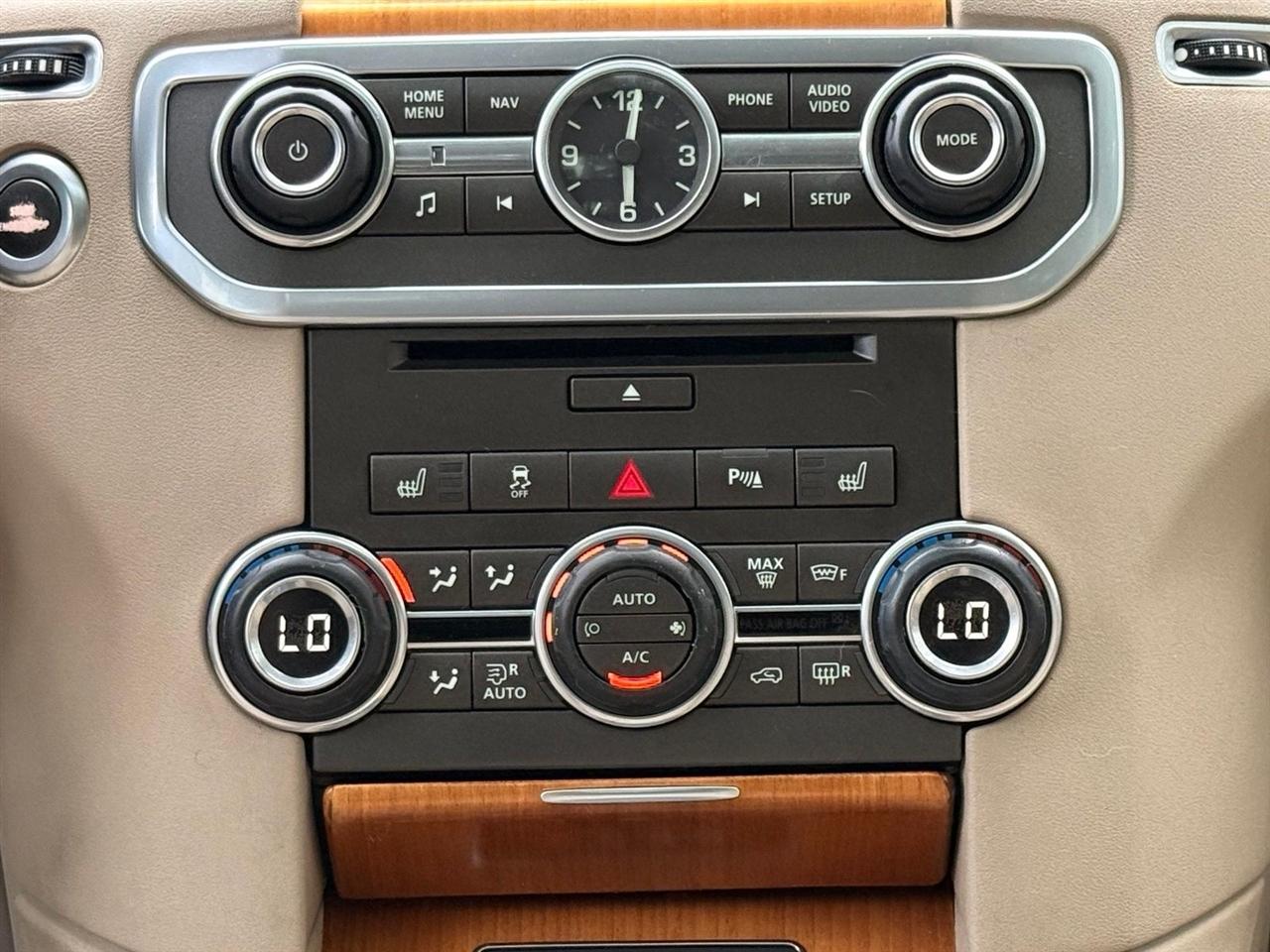 Land Rover LR4  2014