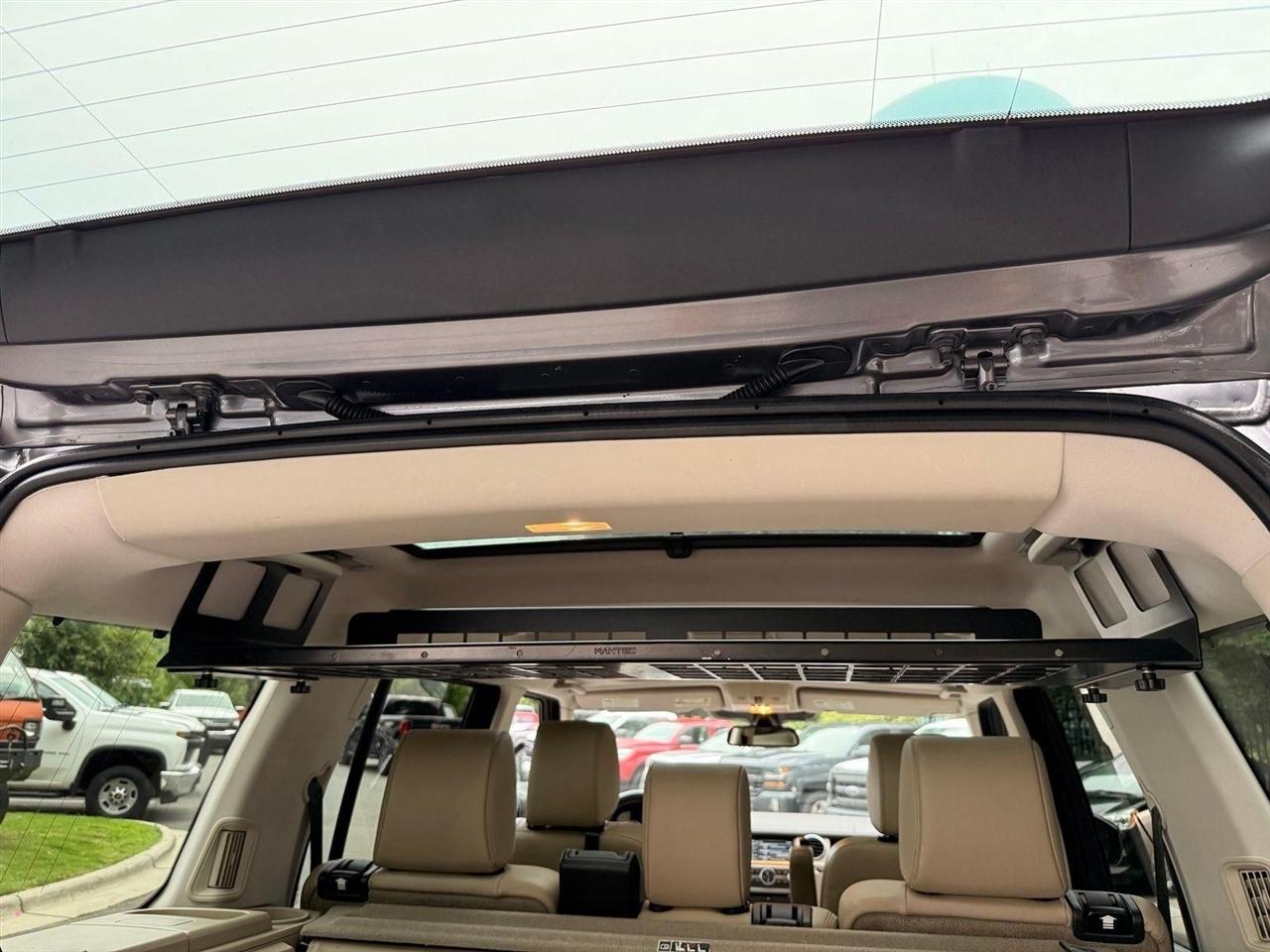 Land Rover LR4  2014