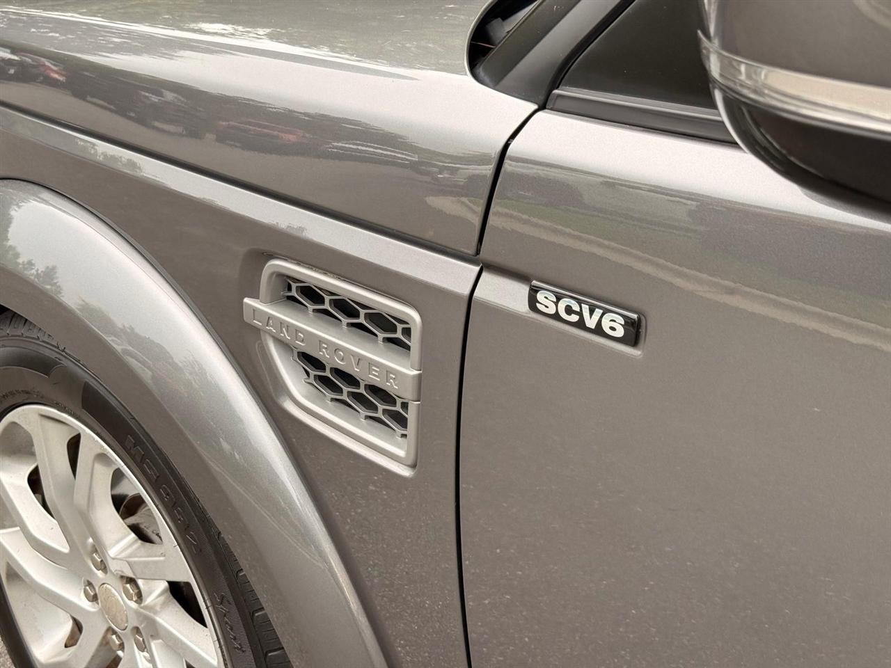 Land Rover LR4  2014