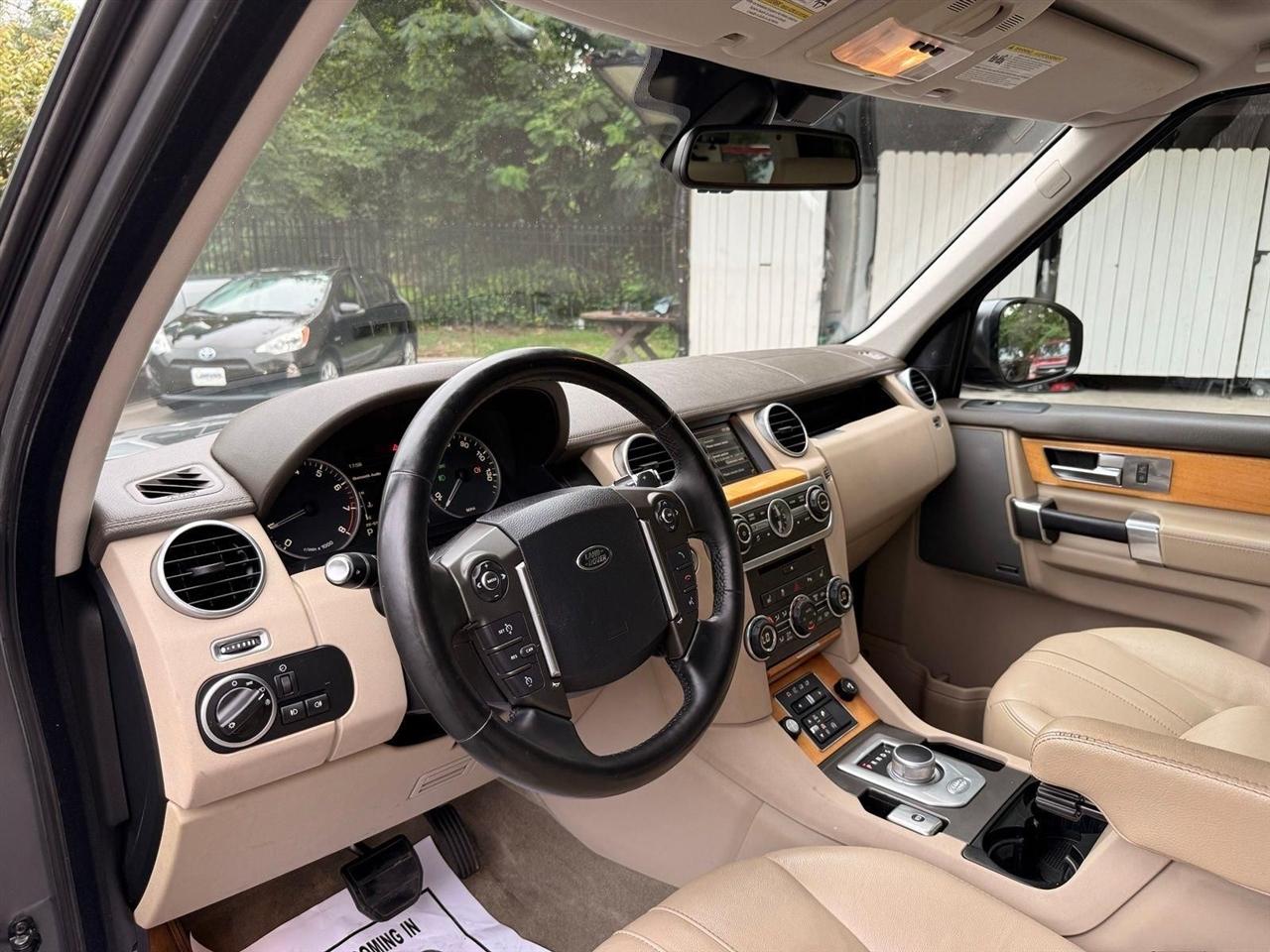 Land Rover LR4  2014