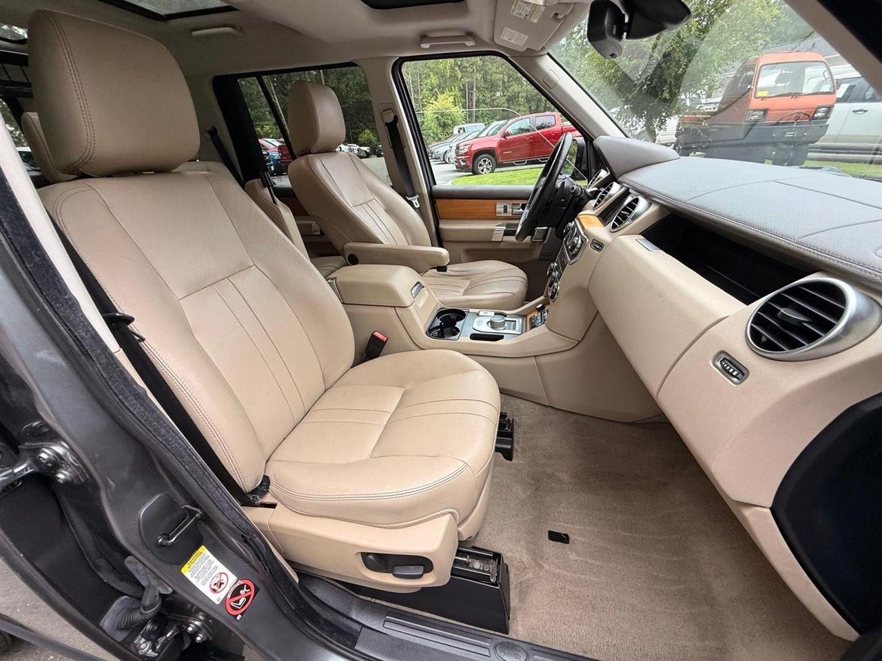Land Rover LR4  2014