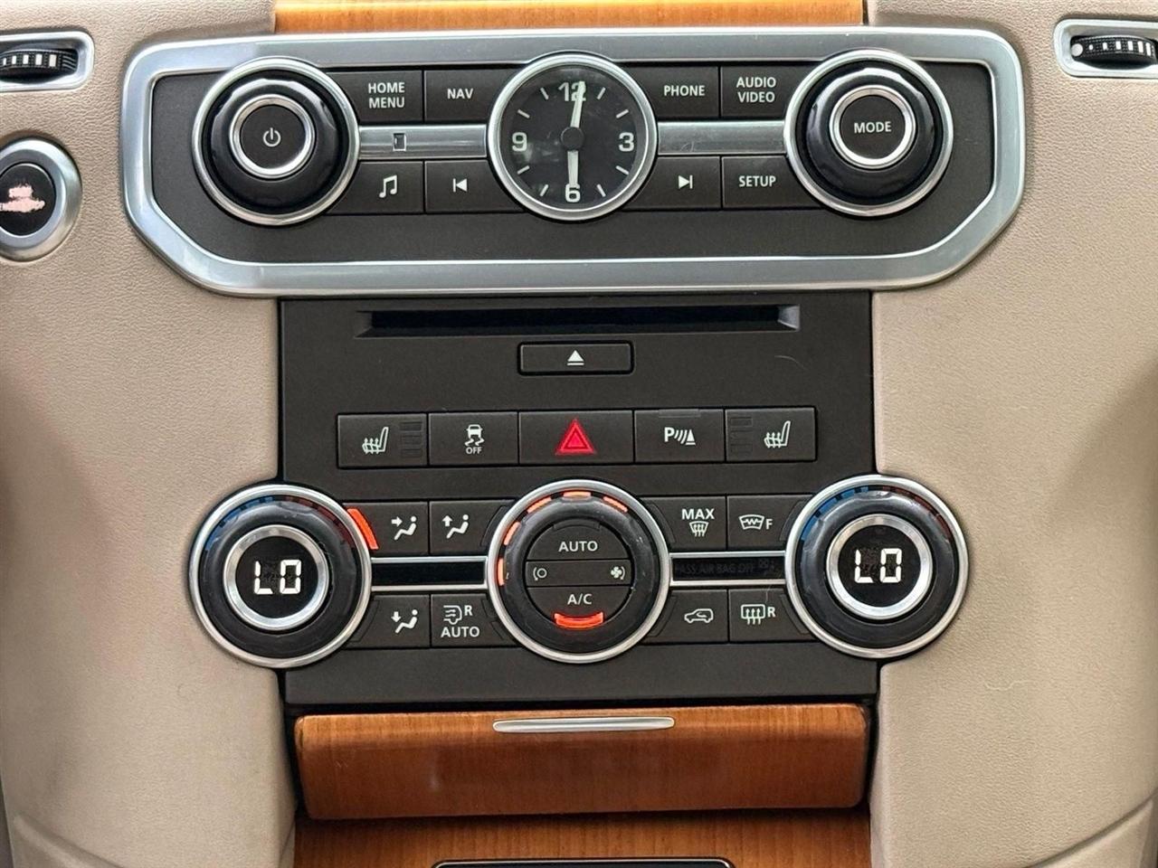 Land Rover LR4  2014