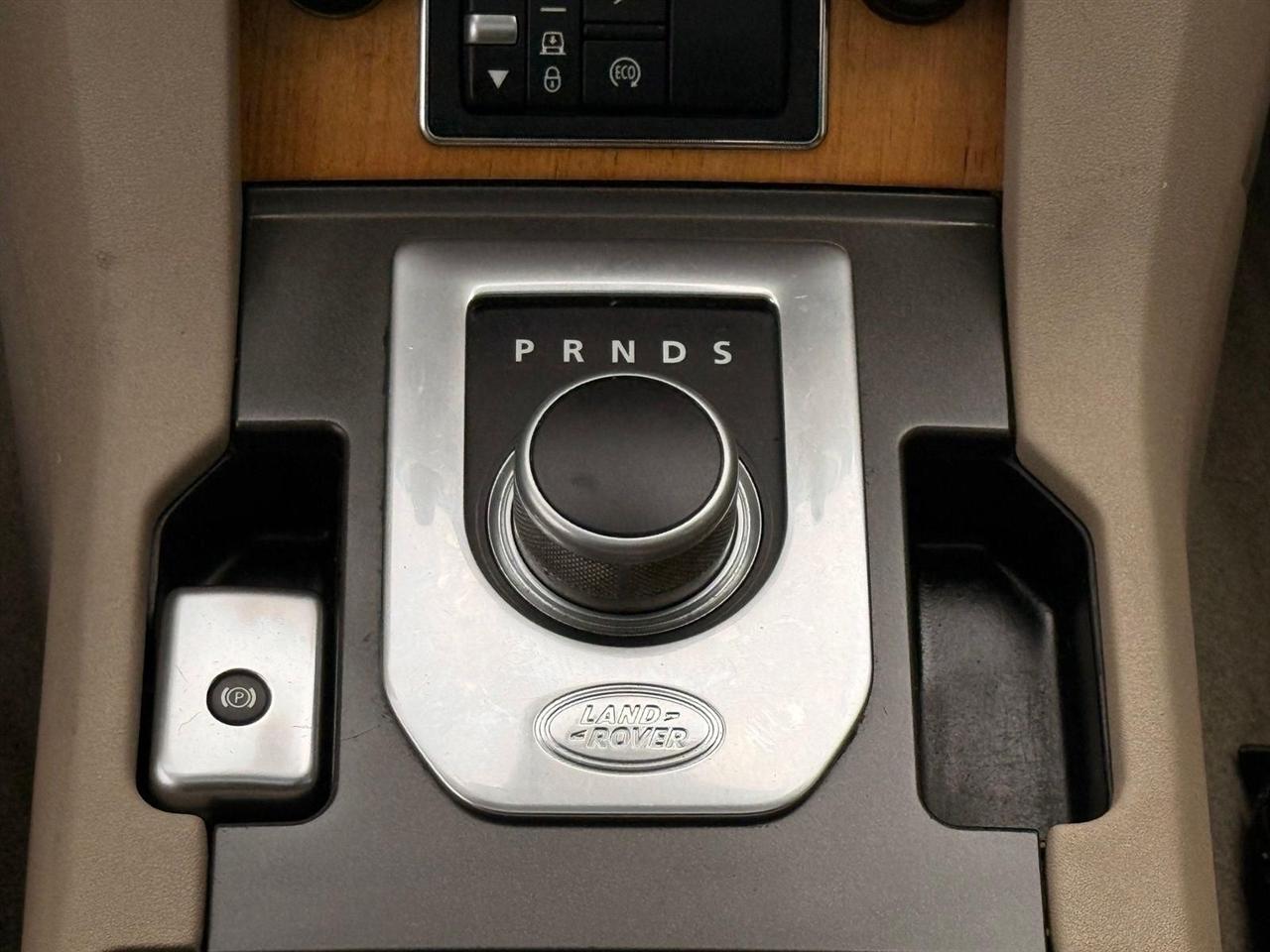 Land Rover LR4  2014