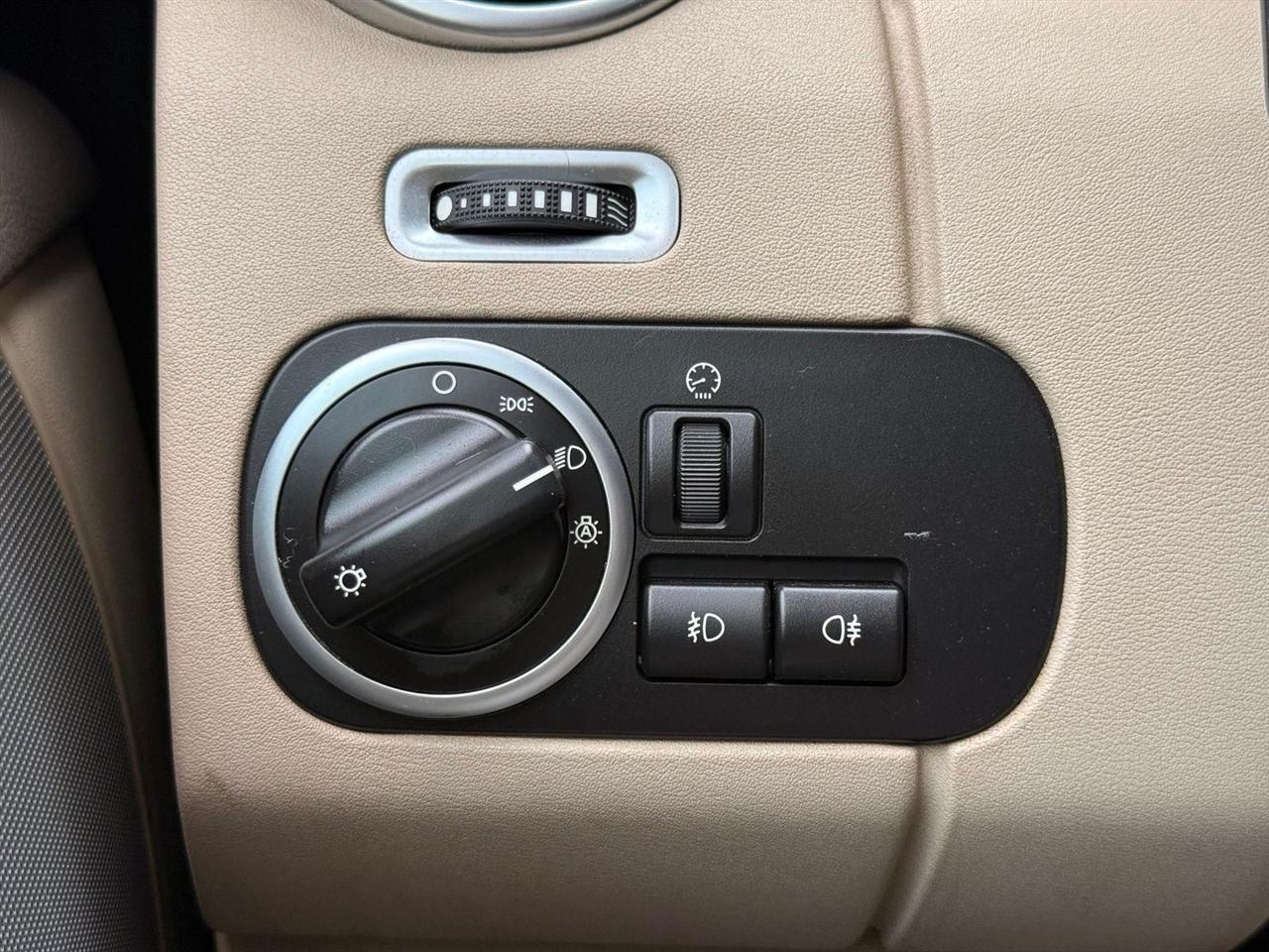 Land Rover LR4  2014