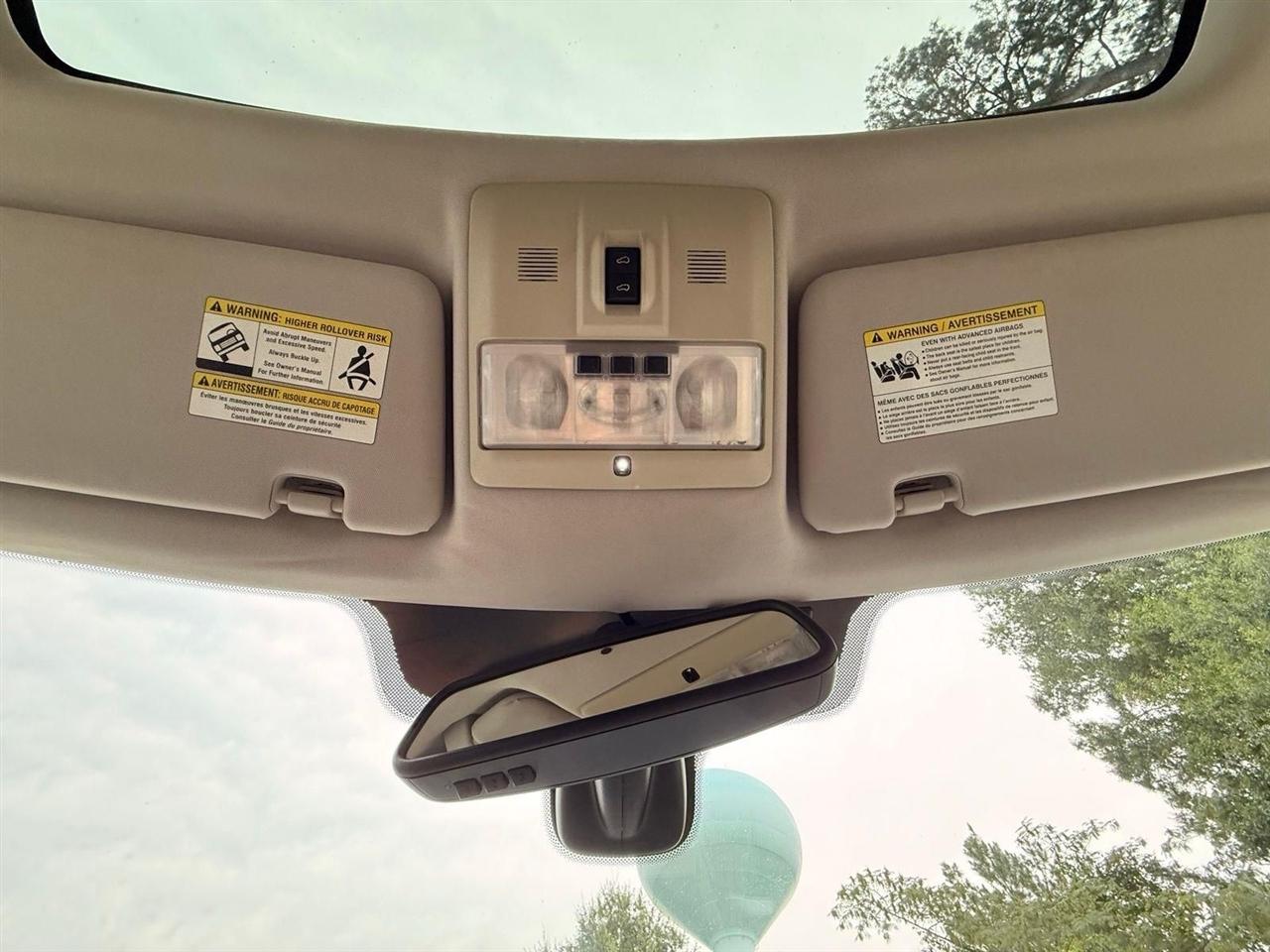 Land Rover LR4  2014