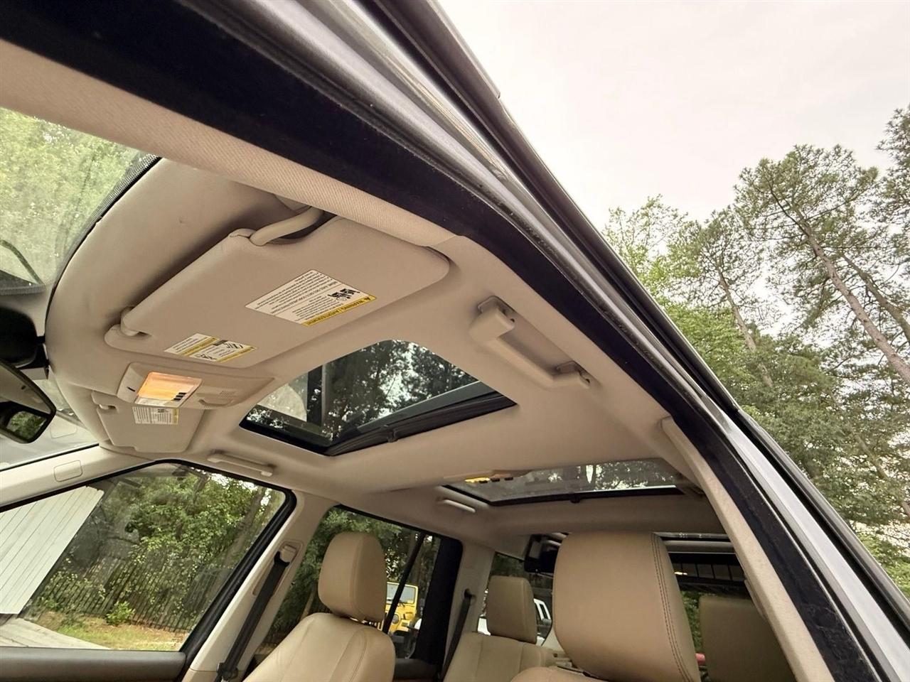 Land Rover LR4  2014
