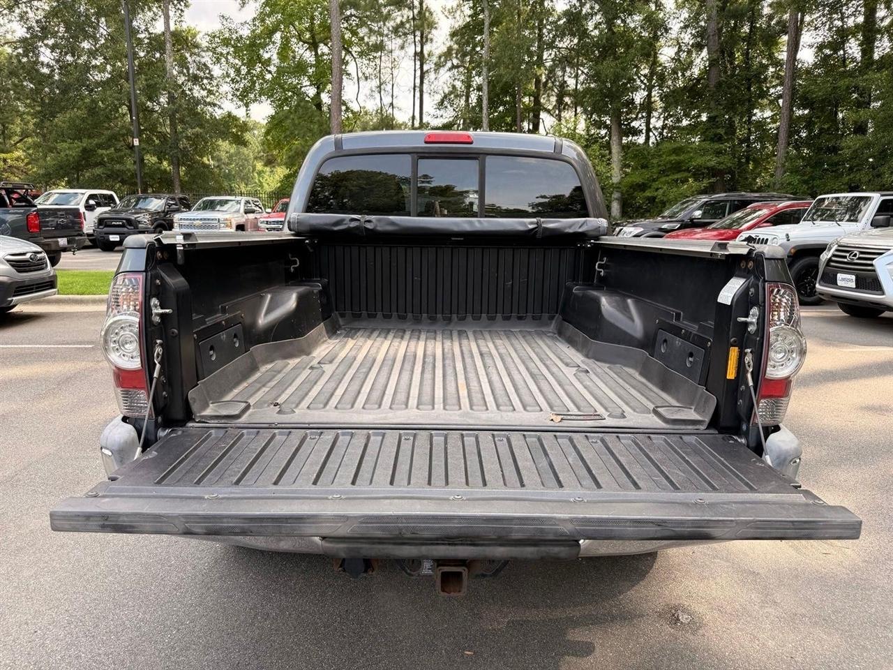 Toyota Tacoma  2013