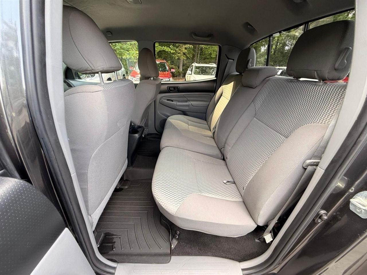 Toyota Tacoma  2013