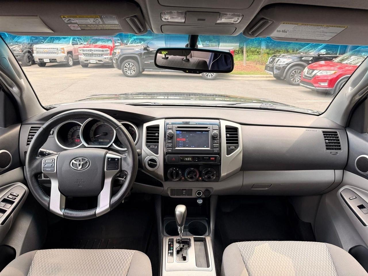 Toyota Tacoma  2013