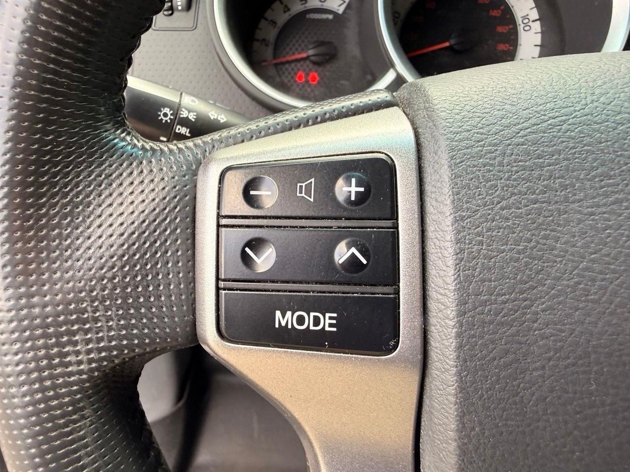 Toyota Tacoma  2013