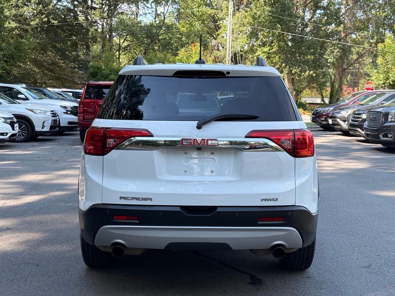 GMC Acadia  2017